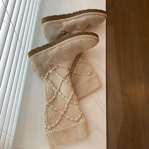COPY - Ugg Sweater Boots